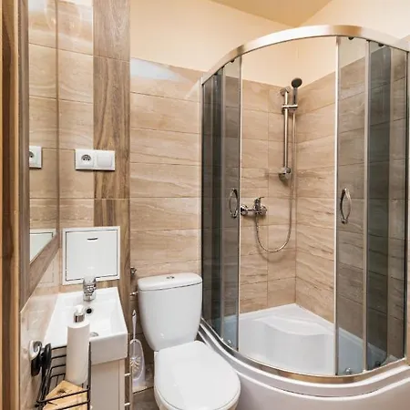 Walowa 4 By Homeprime Warsaw